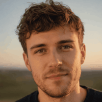 Tomas